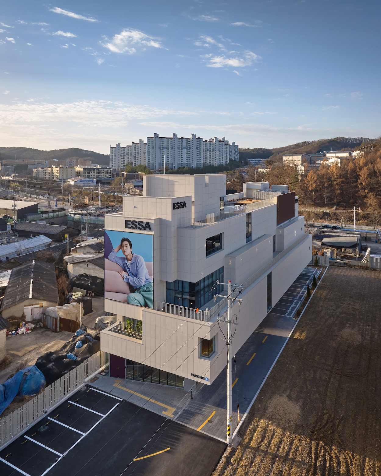 에싸 소파(Essa Sofa) 전시장(2022 준공), 설계 조한준건축사사무소